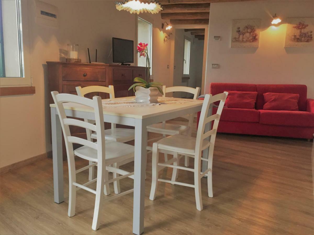 Apartament La Casa Nel Bosco Malcesine Zewnętrze zdjęcie