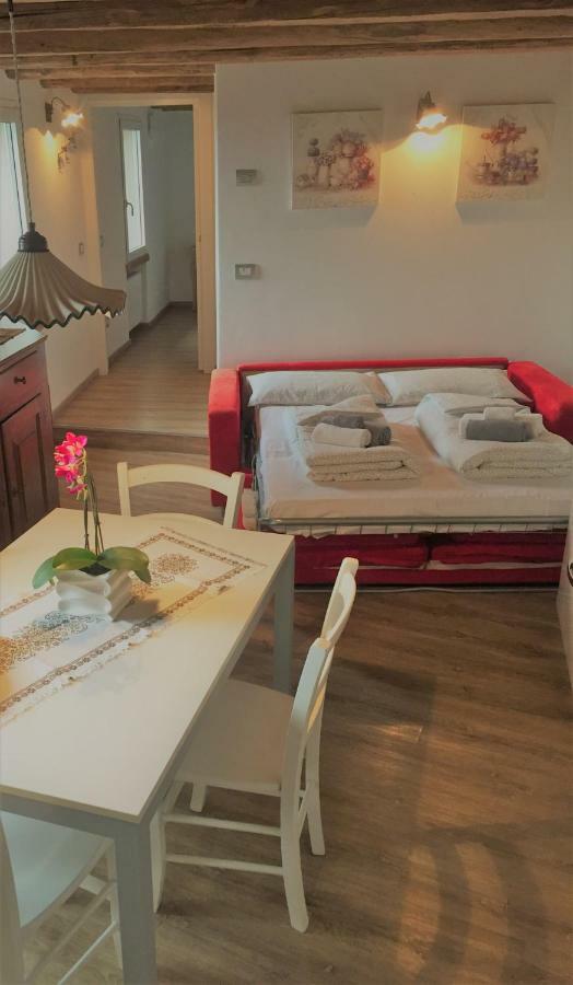 Apartament La Casa Nel Bosco Malcesine Zewnętrze zdjęcie