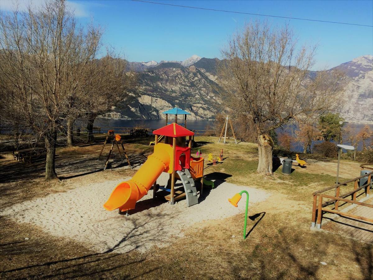 Apartament La Casa Nel Bosco Malcesine Zewnętrze zdjęcie
