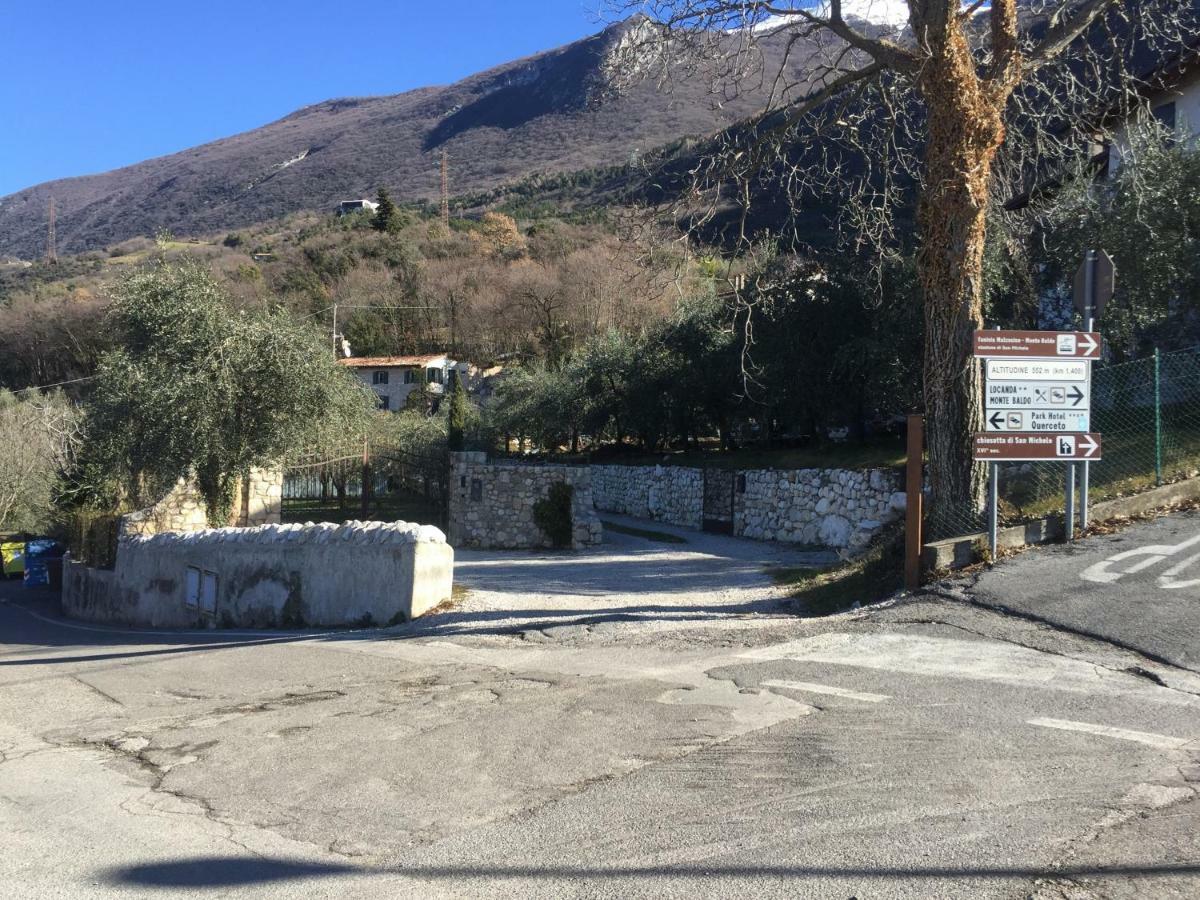 Apartament La Casa Nel Bosco Malcesine Zewnętrze zdjęcie